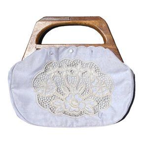 Beautiful vintage 60s wood handle purse